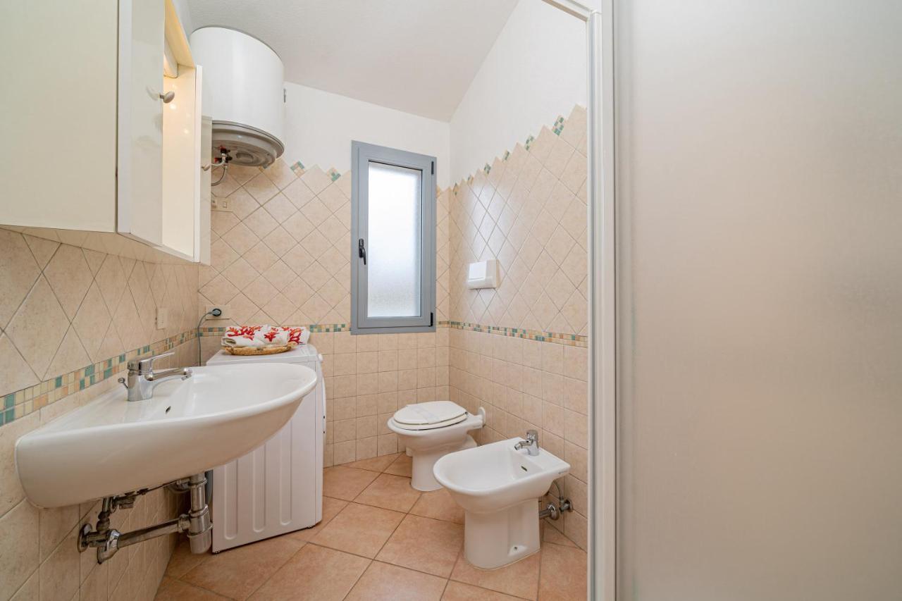 מונטה פטרוסו Apartments In Residence With Swimming Pool In Cala Girgolu מראה חיצוני תמונה